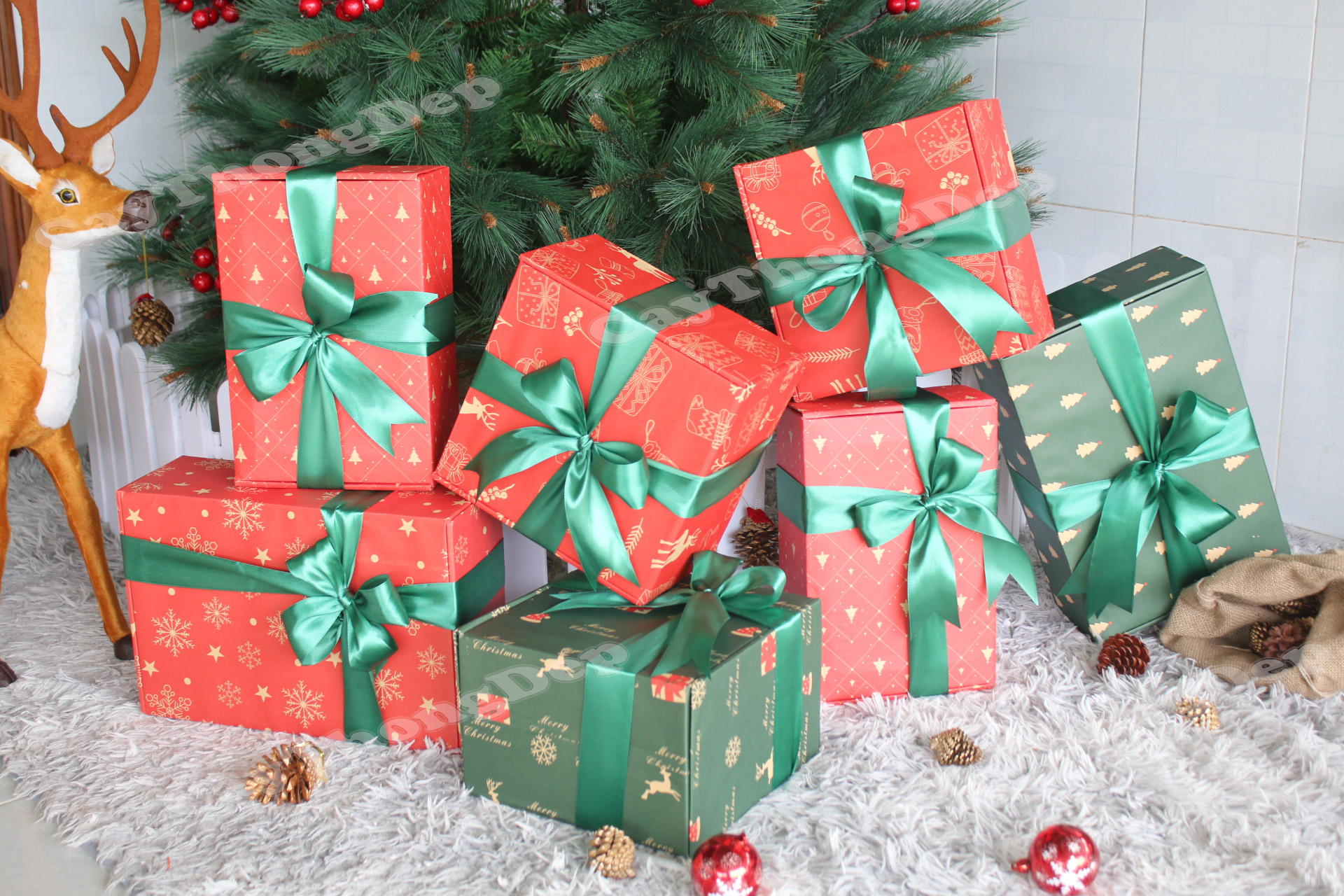 Bộ 7 hộp quà trang trí noel giấy kraft nơ ruy băng đẹp